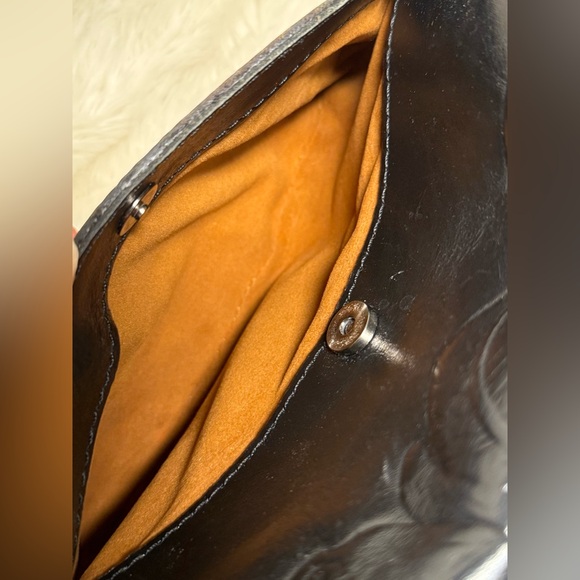 Patricia Nash Lucia Embossed Rose Bag • Black Leather Crossbody - Picture 9 of 9